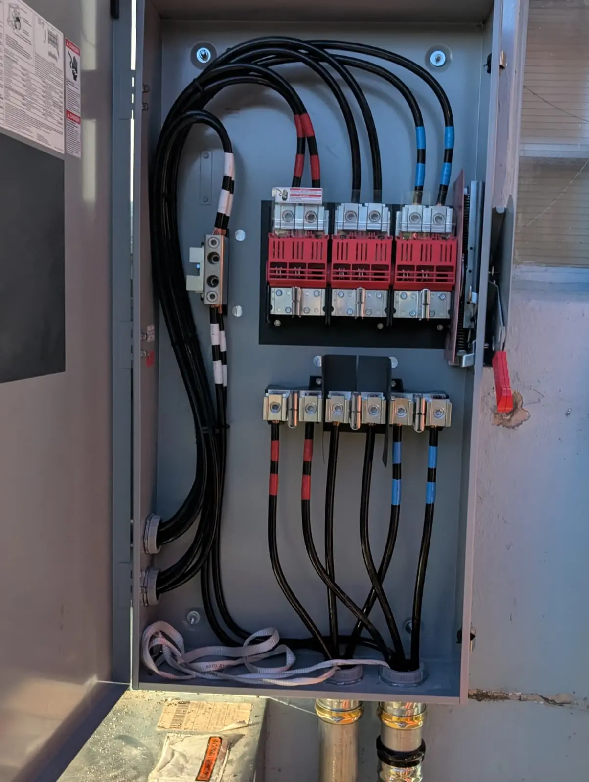 comercial service image 1